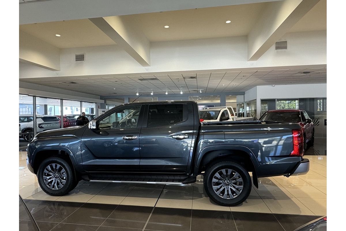 2025 Mitsubishi Triton GLS MV 4X4
