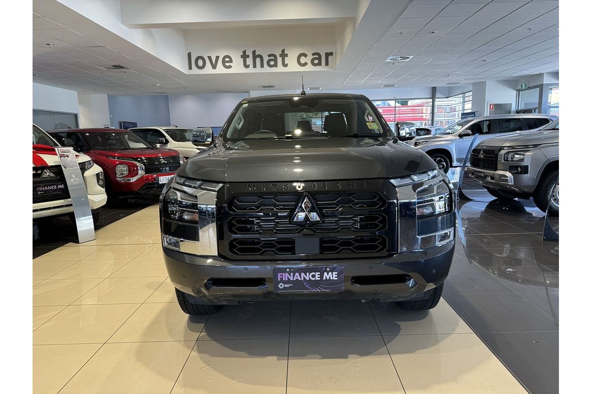 2025 Mitsubishi Triton GLS MV 4X4