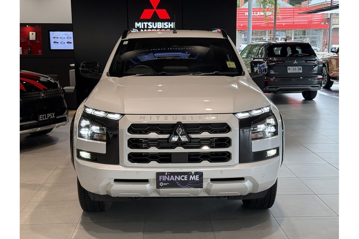 2025 Mitsubishi Triton GSR MV 4X4