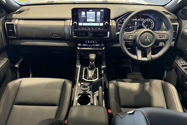 2025 Mitsubishi Triton GSR MV