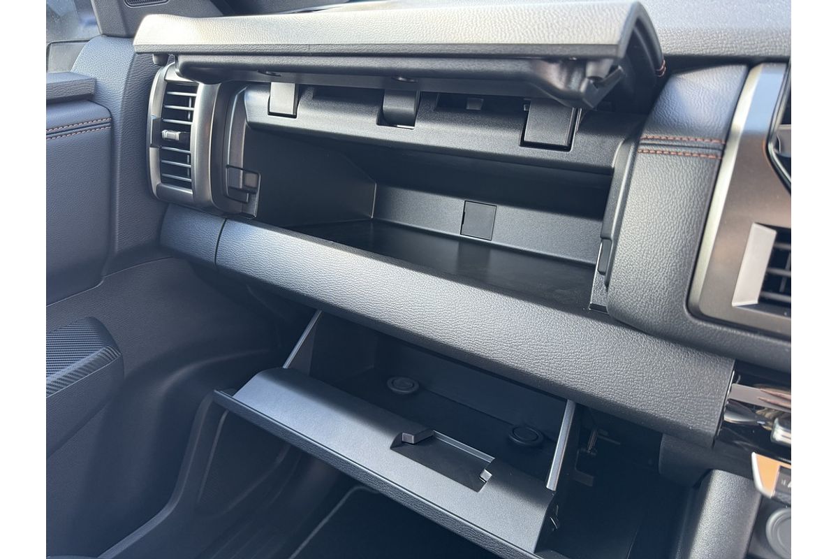 2025 Mitsubishi Triton GSR MV 4X4