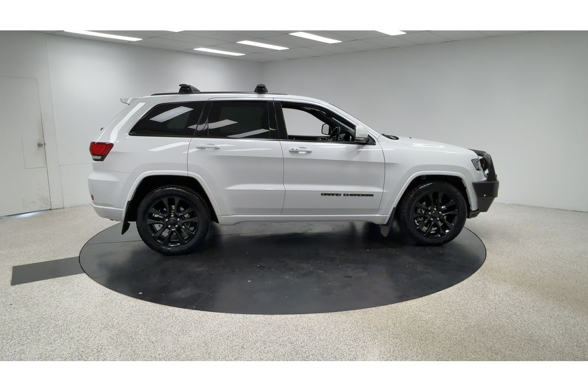 2020 Jeep Grand Cherokee Night Eagle WK