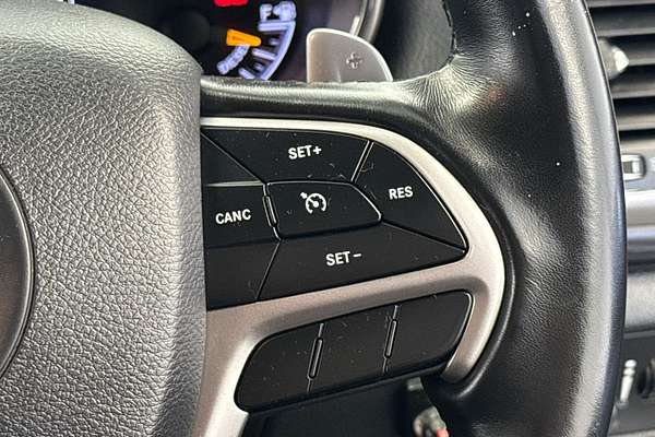 2020 Jeep Grand Cherokee Night Eagle WK