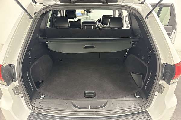 2020 Jeep Grand Cherokee Night Eagle WK