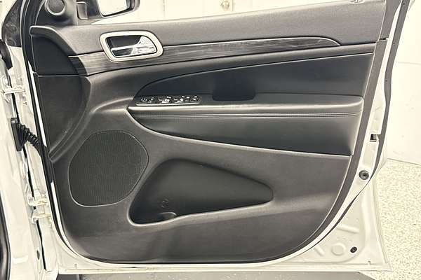 2020 Jeep Grand Cherokee Night Eagle WK