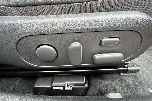 2025 Hyundai Kona Premium N Line SX2.V2