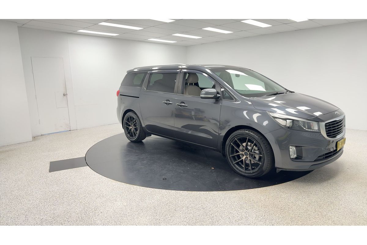 2017 Kia Carnival Si YP