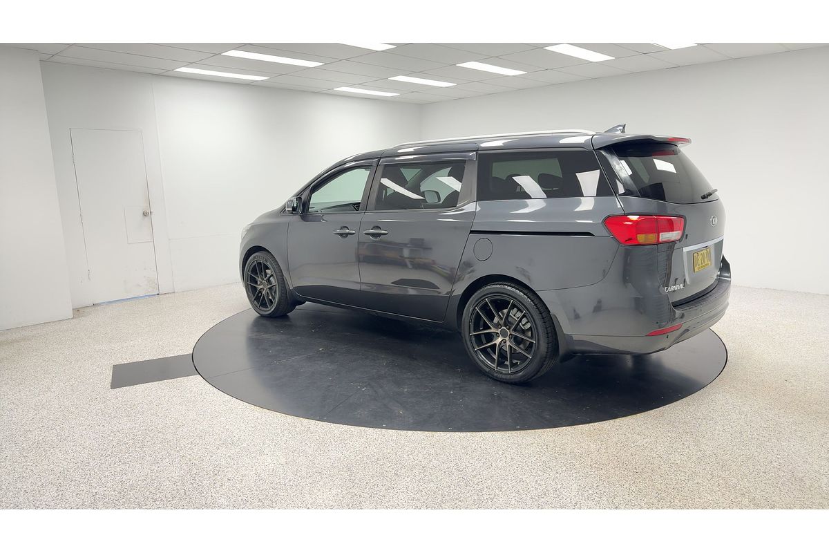 2017 Kia Carnival Si YP