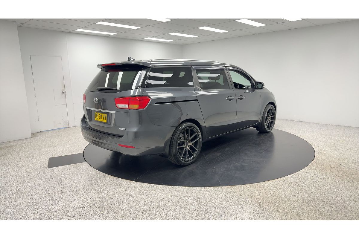 2017 Kia Carnival Si YP