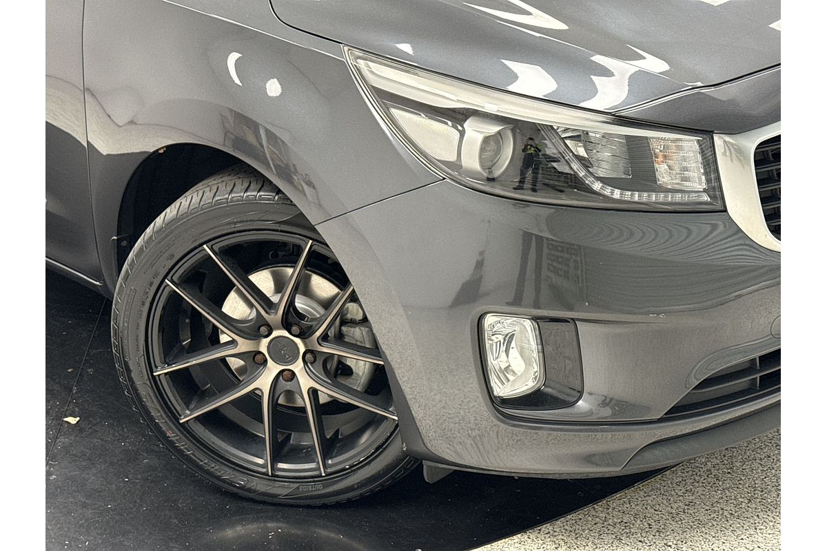 2017 Kia Carnival Si YP
