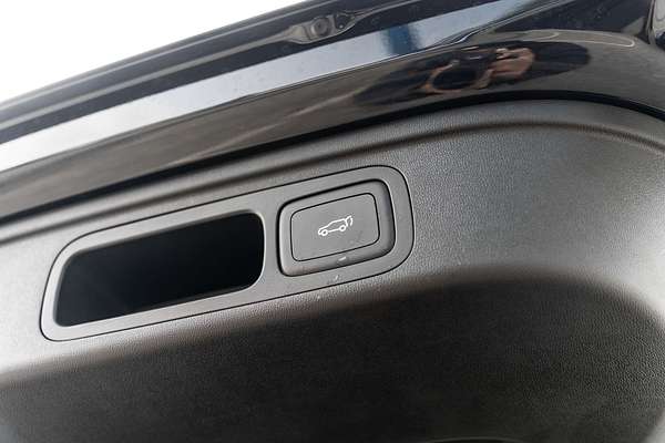 2025 MG HS Super Hybrid Essence AS33P