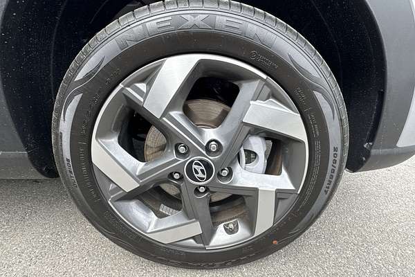 2025 Hyundai Venue Active QX.V5