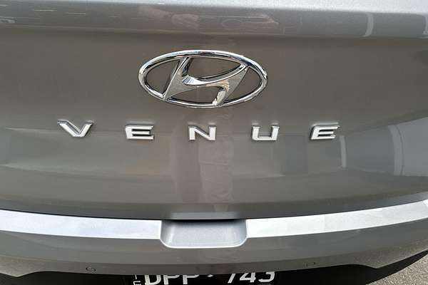 2025 Hyundai Venue Active QX.V5