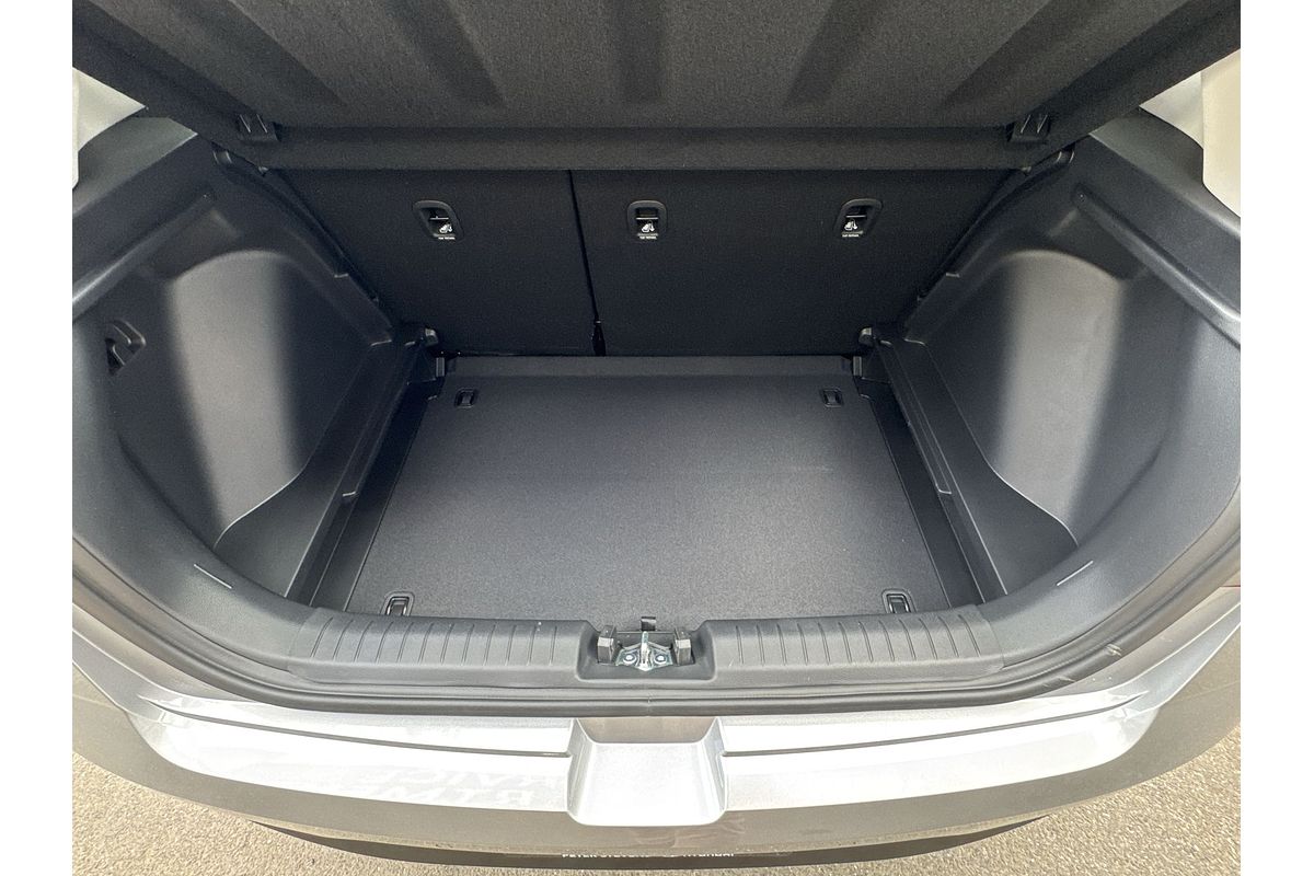 2025 Hyundai Venue Active QX.V5