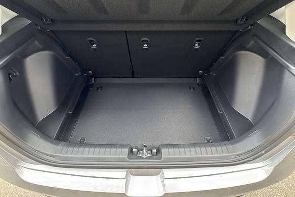 2025 Hyundai Venue Active QX.V5