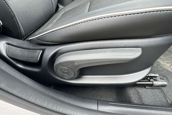 2025 Hyundai Venue Active QX.V5