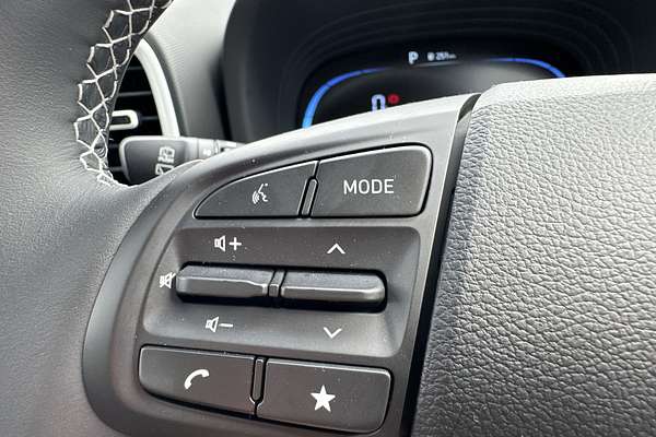 2025 Hyundai Venue Active QX.V5