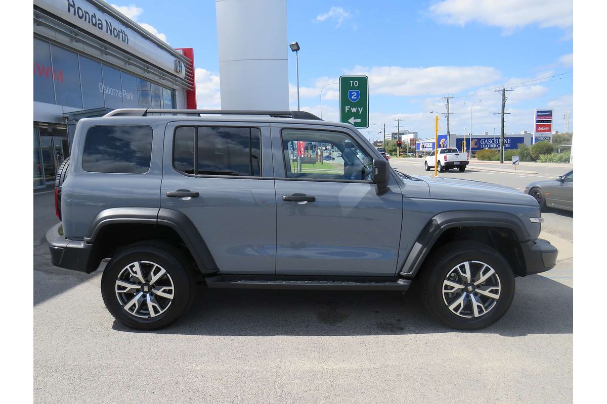 2025 GWM Tank 300 Ultra Hybrid P01