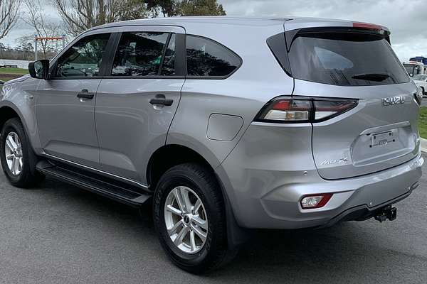 2022 Isuzu MU-X LS-M