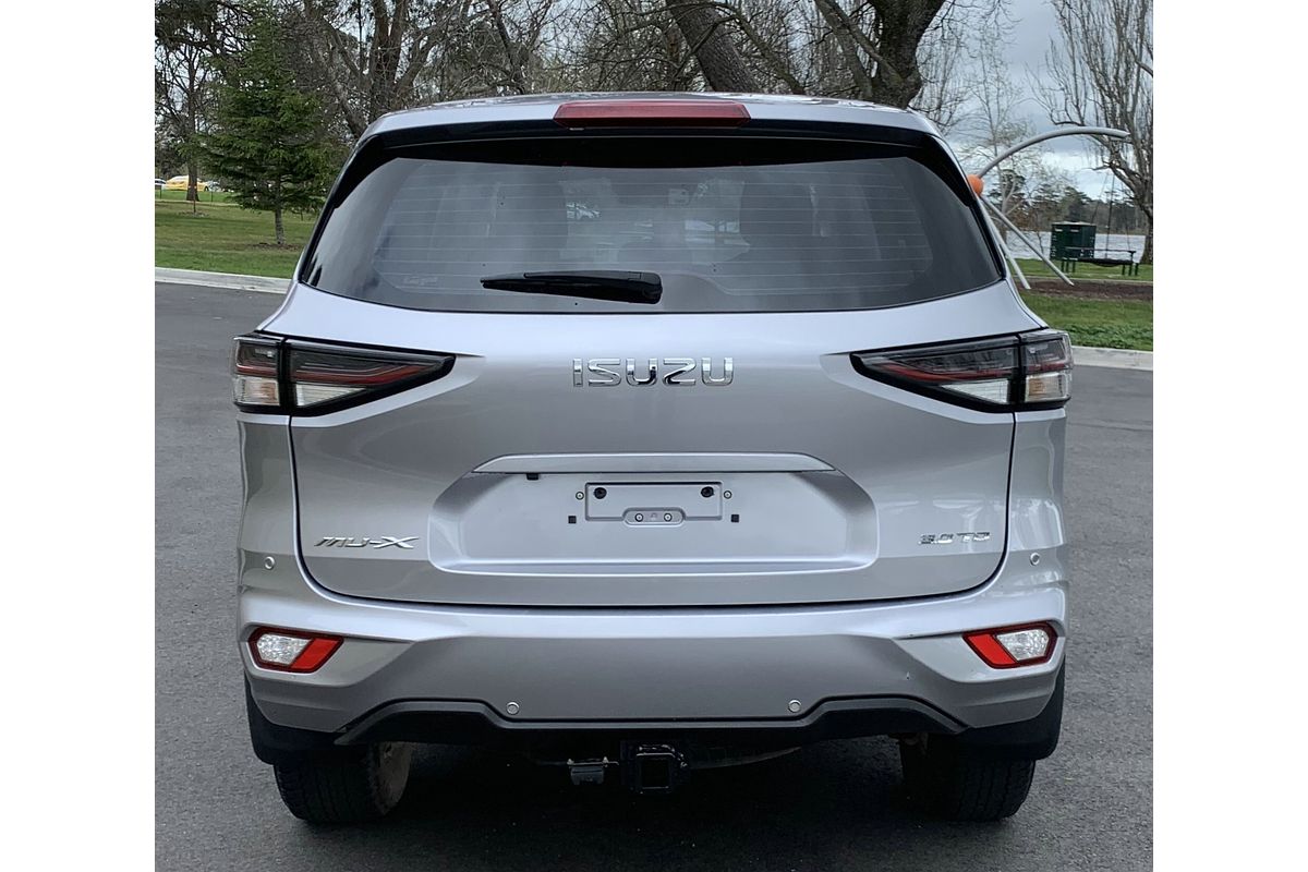 2022 Isuzu MU-X LS-M