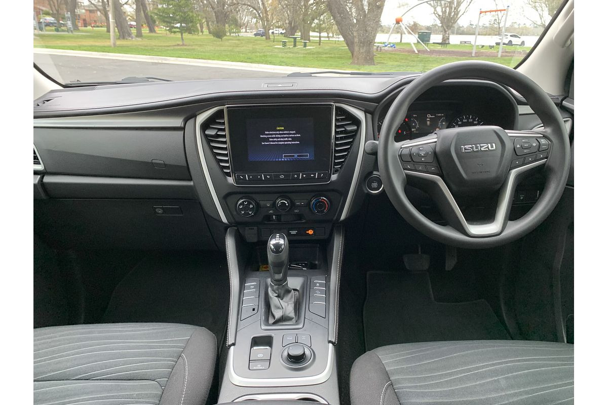 2022 Isuzu MU-X LS-M