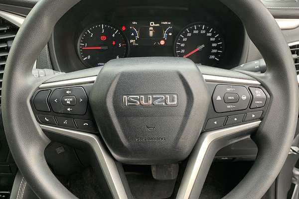 2022 Isuzu MU-X LS-M