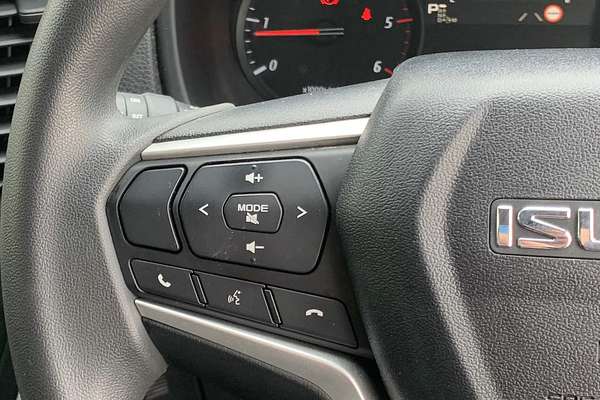 2022 Isuzu MU-X LS-M