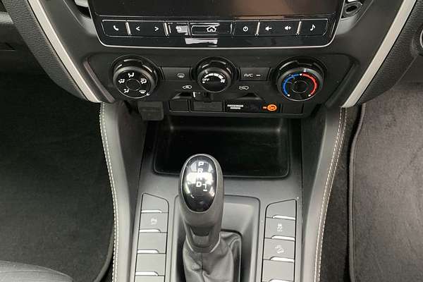 2022 Isuzu MU-X LS-M