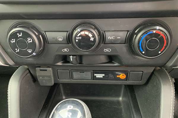 2022 Isuzu MU-X LS-M