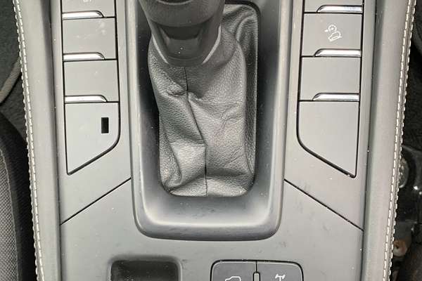 2022 Isuzu MU-X LS-M