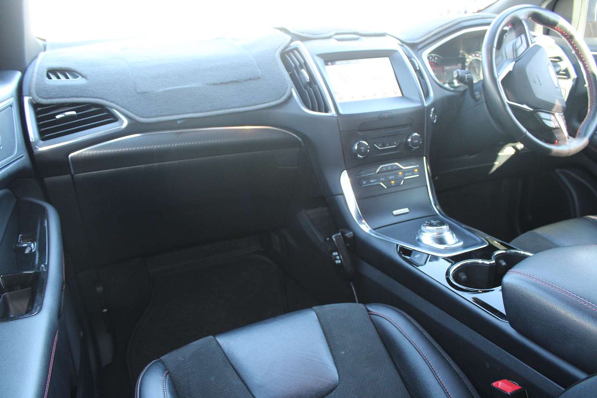 2019 Ford Endura ST-Line CA