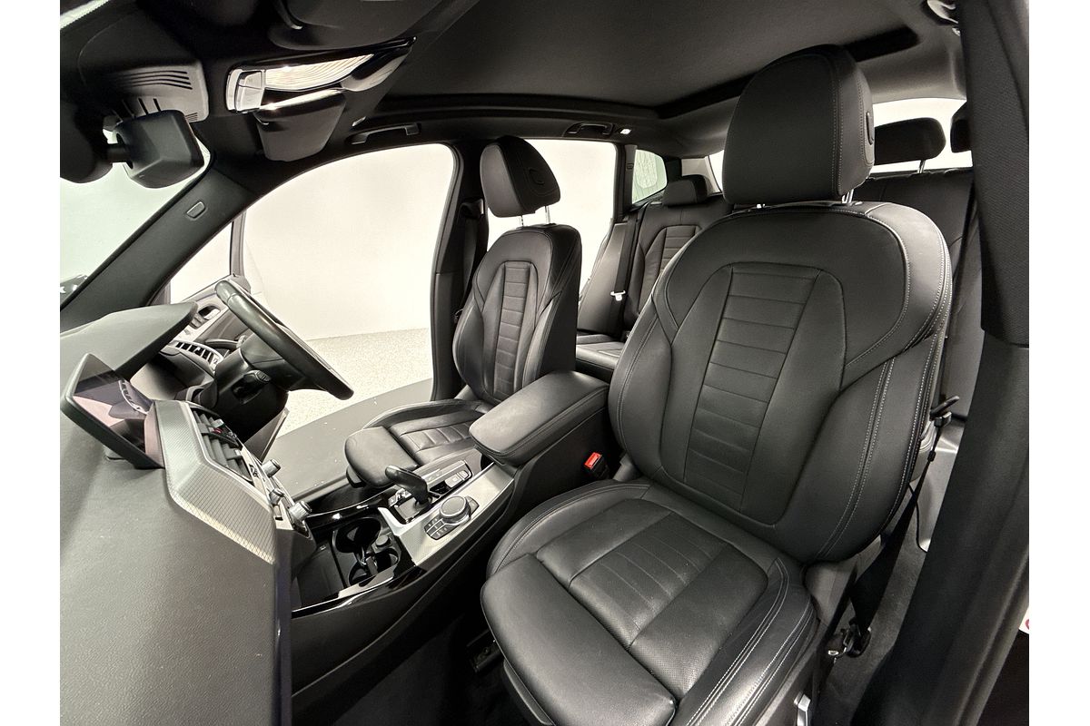 2019 BMW X3 sDrive20i G01