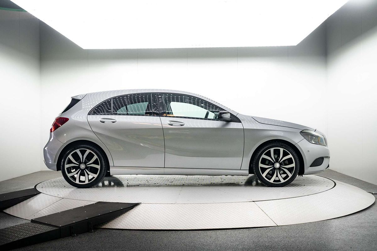 2015 Mercedes-Benz A-Class A200 W176