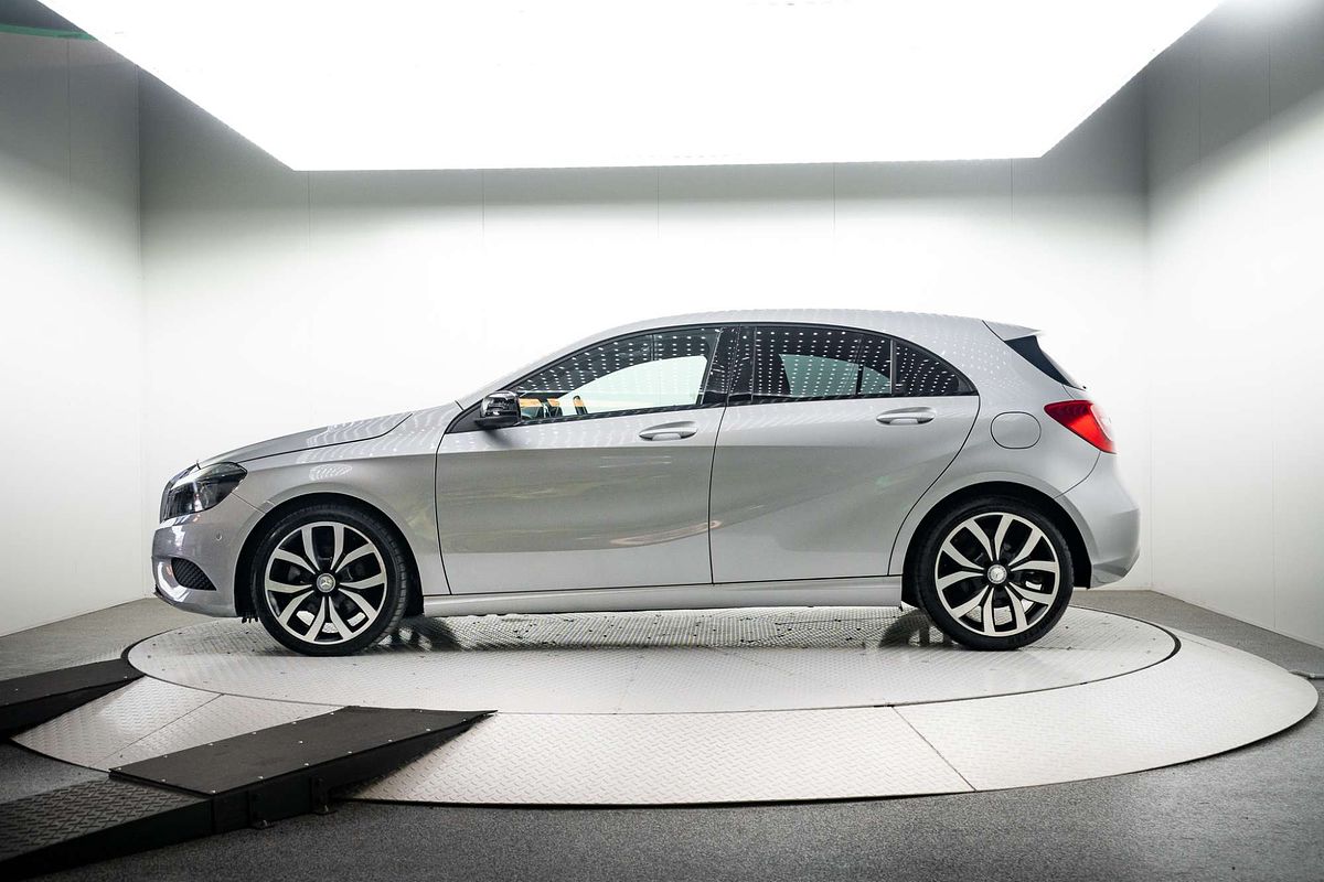 2015 Mercedes-Benz A-Class A200 W176