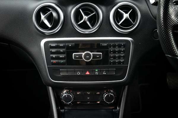 2015 Mercedes-Benz A-Class A200 W176