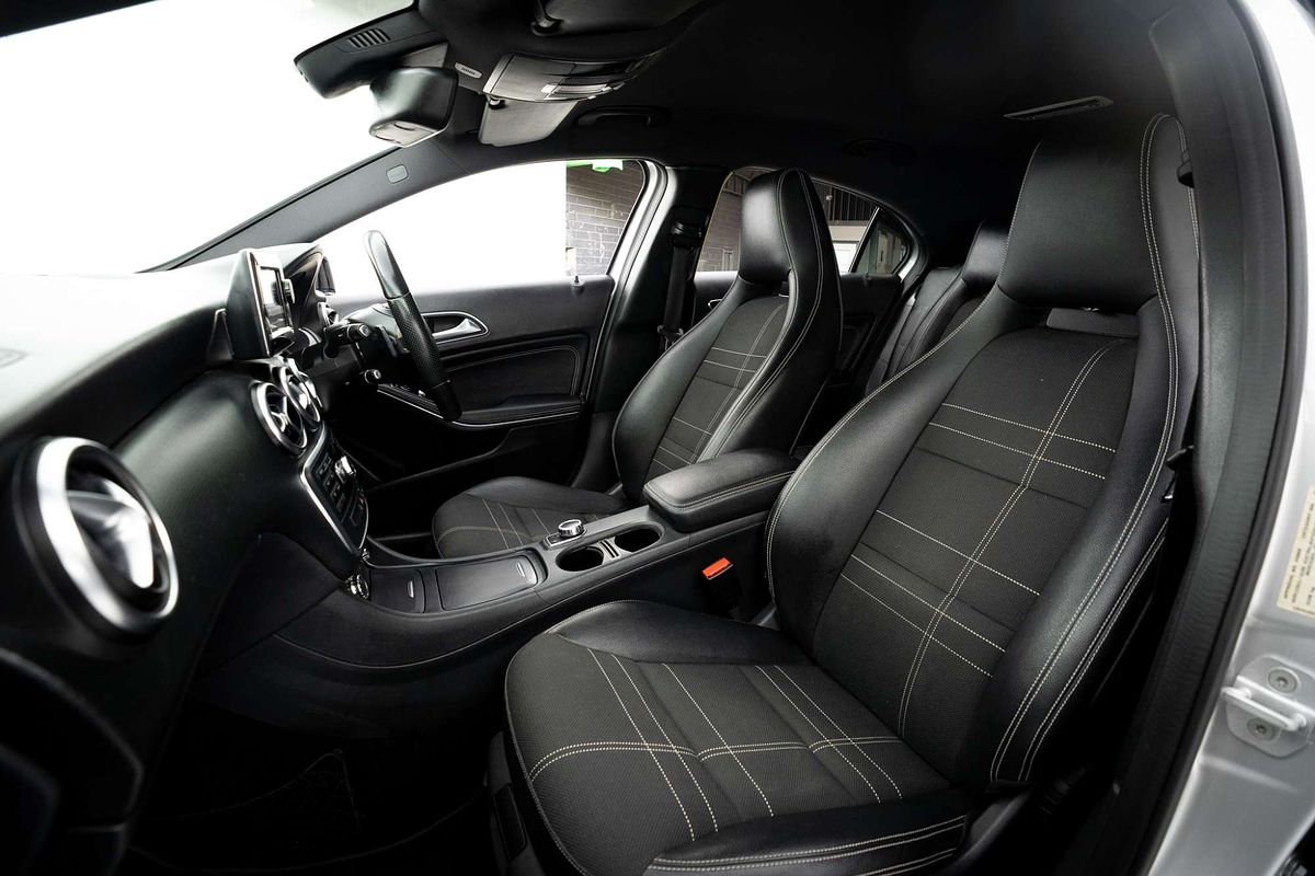 2015 Mercedes-Benz A-Class A200 W176