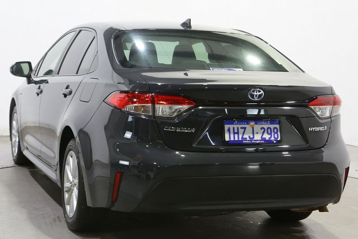 2022 Toyota Corolla SX Hybrid ZWE211R