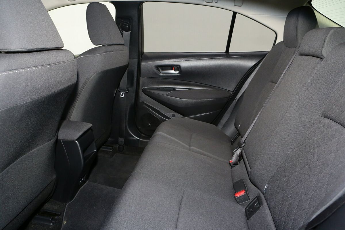 2022 Toyota Corolla SX Hybrid ZWE211R