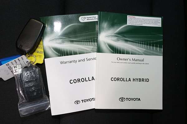 2022 Toyota Corolla SX Hybrid ZWE211R