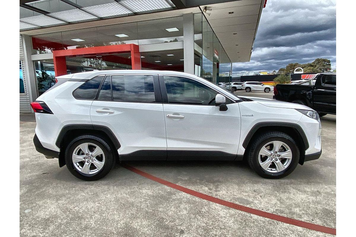 2020 Toyota RAV4 GX AXAH52R