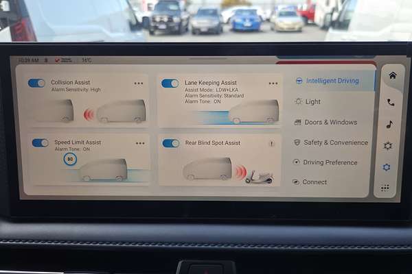 2025 LDV Deliver 9   MWB Mid Roof