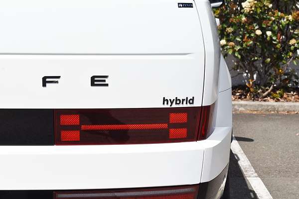 2025 Hyundai Santa Fe Hybrid Calligraphy MX5.V1