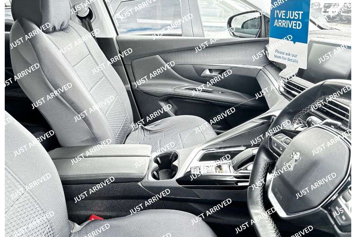 2019 Peugeot 3008 Allure P84