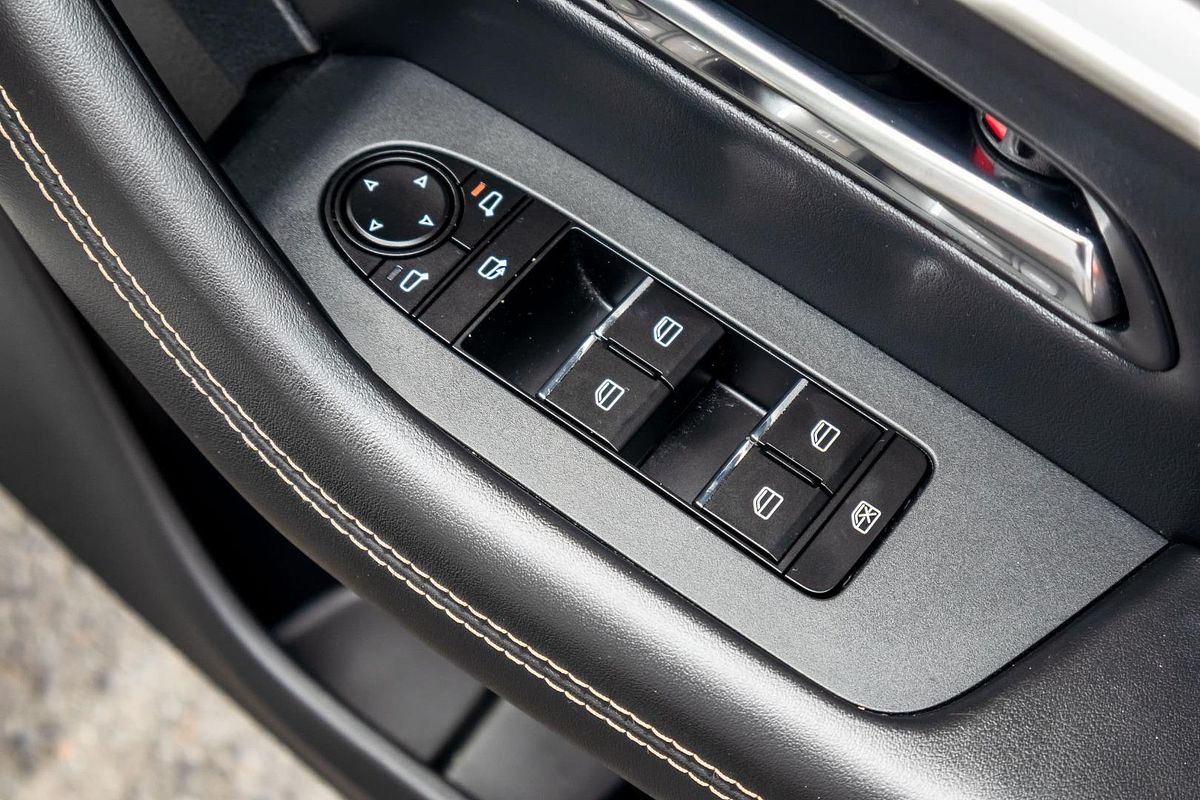 2023 Mazda CX-60 P50e Evolve KH Series