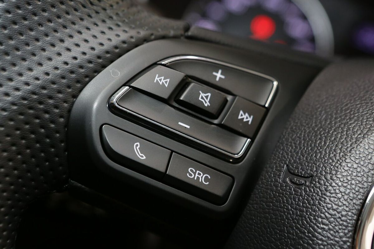 2024 MG ZS Excite AZS1