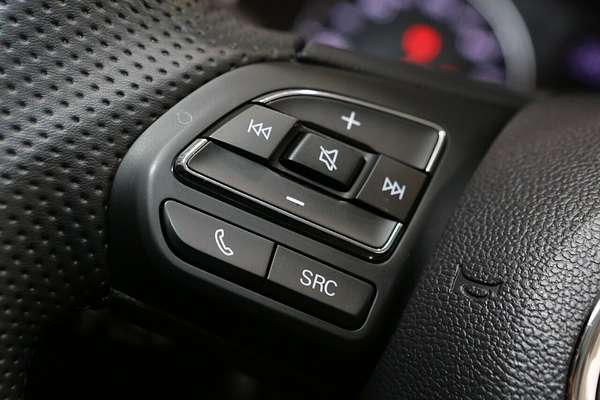2024 MG ZS Excite AZS1