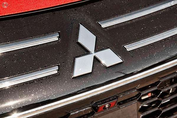 2025 Mitsubishi Outlander Exceed ZM