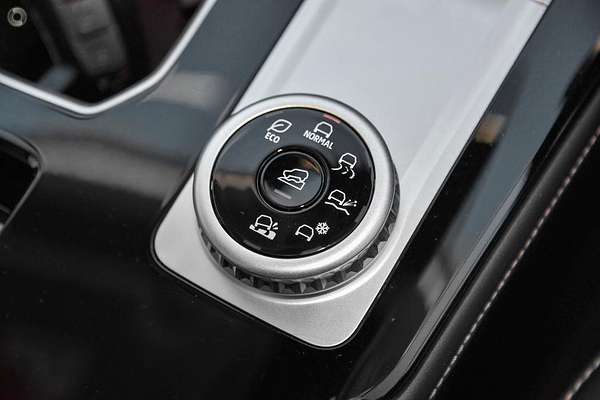 2025 Mitsubishi Outlander Exceed ZM