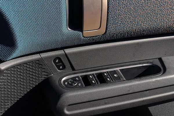 2025 MINI Countryman S Favoured U25