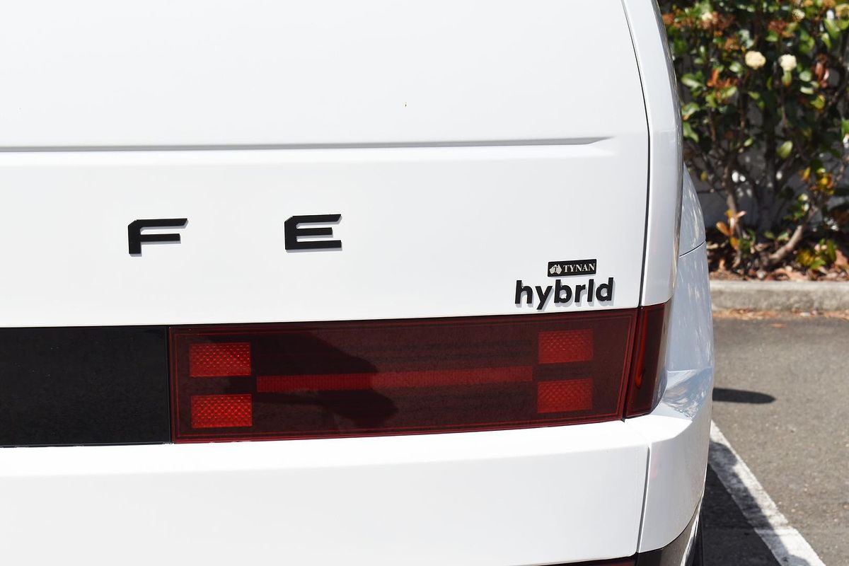 2025 Hyundai Santa Fe Hybrid Calligraphy MX5.V2